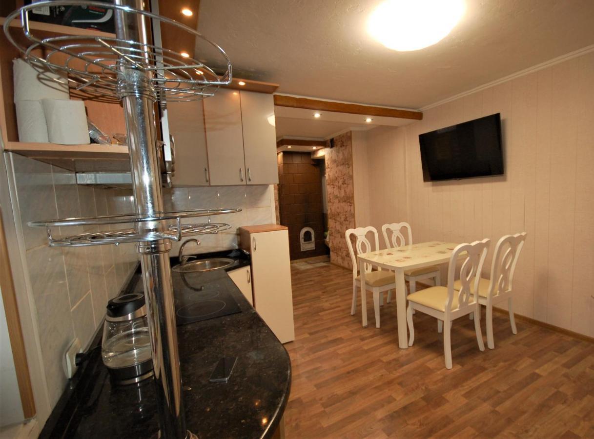 Ludvika Elegance Apartment Liepāja Exteriör bild