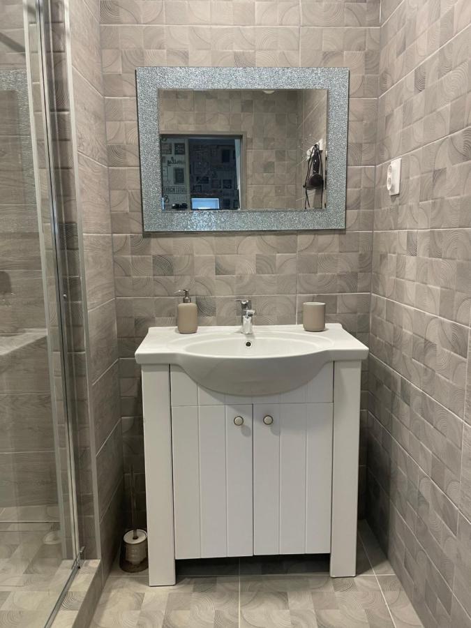Ludvika Elegance Apartment Liepāja Exteriör bild